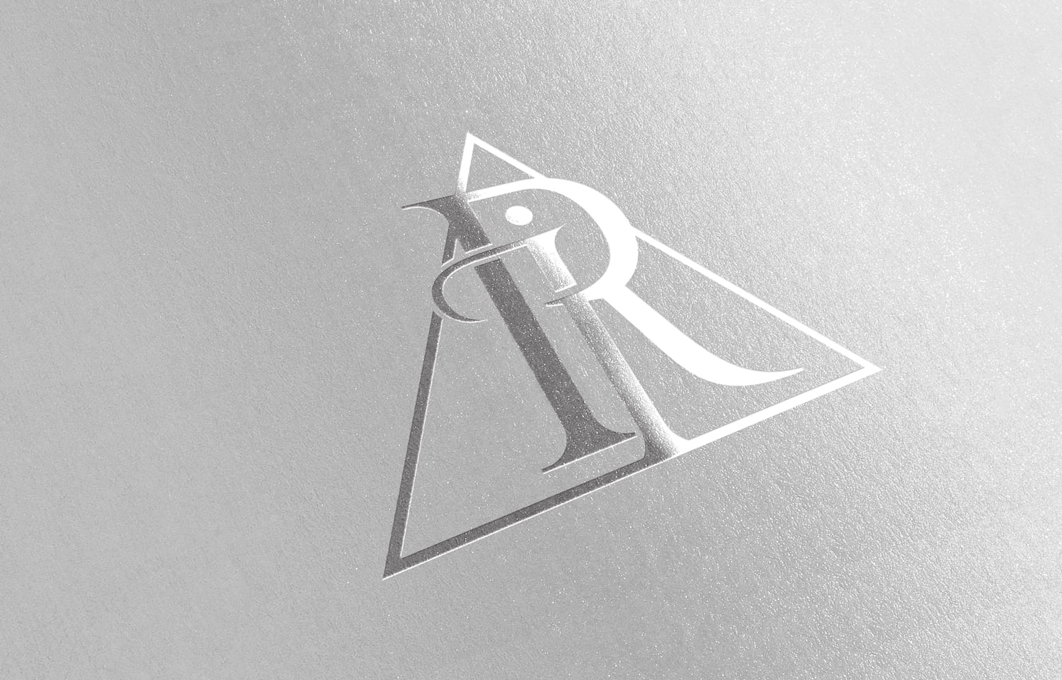личный логотип инициалы RI